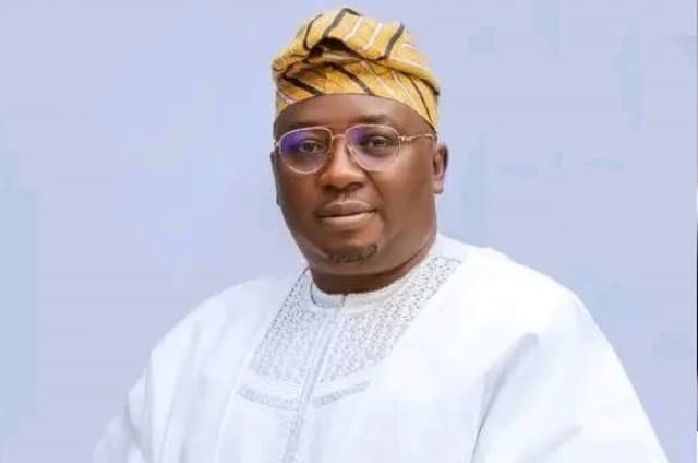 FG begins overhaul of DisCos