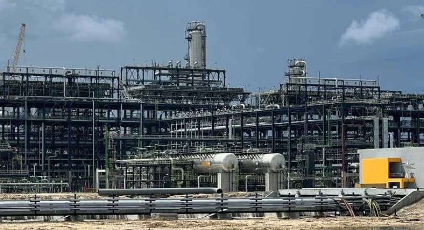 Fuel import ban fears re-ignite Dangote, marketers row