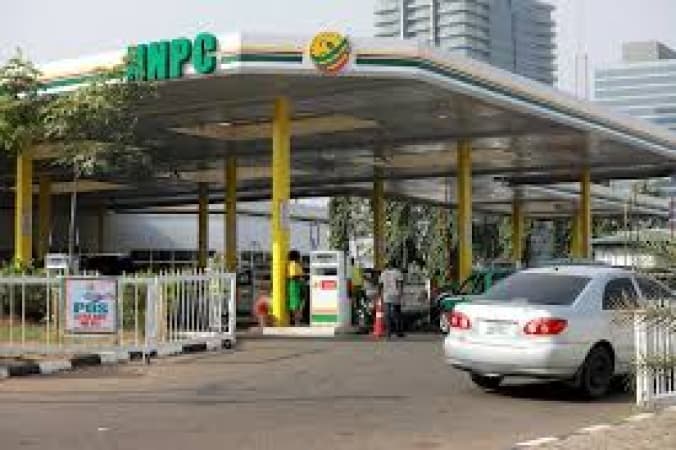 NNPC reduces petrol pump price by N25 per litre