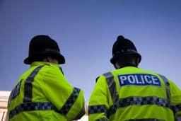 UK: Manhunt underway after five stabbed at Southeast London event