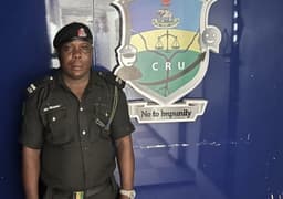Police detain officer seen in viral video assaulting Lagos driver