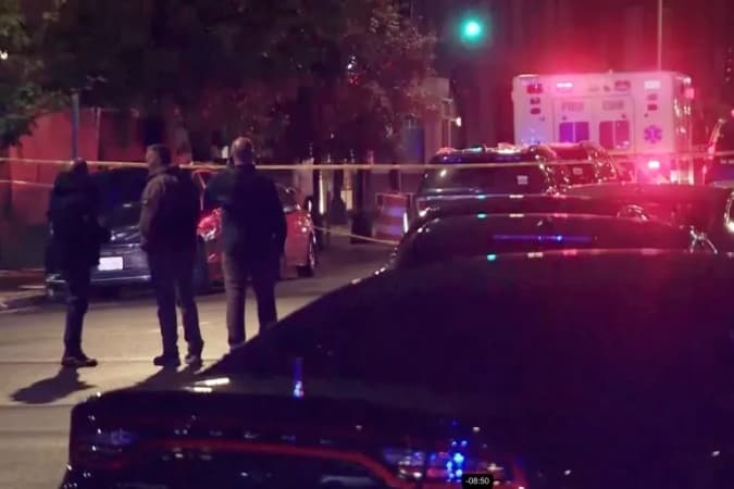 Two Israeli embassy staff shot dead in US capital 