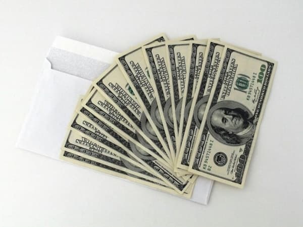 7 ways Nigerians are earning dollars online without leaving the country