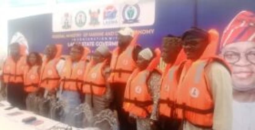 FG donates 3,500 lifejackets to LASWA