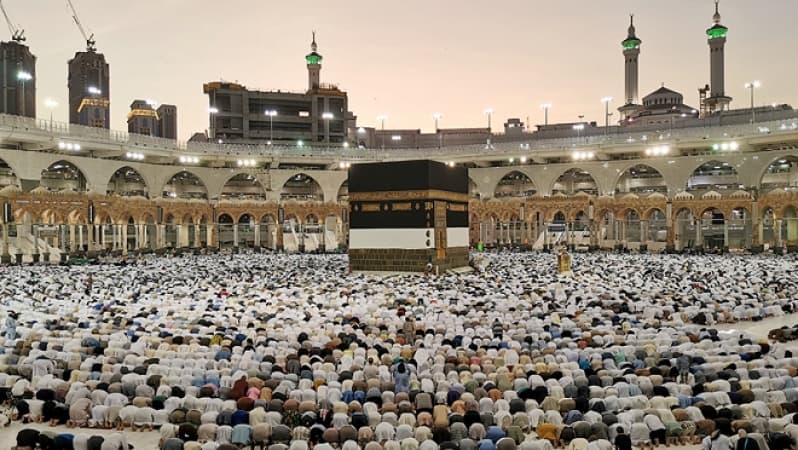 Pilgrims performing Hajj without permit, liable to 100,000 riyals fine, 10-year ban – Envoy