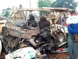 8 family members perish in auto crash