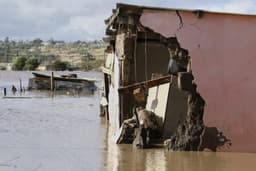 Death toll in South African floods rises to 86