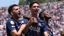 PSG thump 10-man Atletico Madrid for perfect start