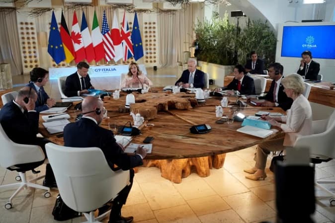 World leaders assemble in Canada for G7 Summit with tensions high on agenda