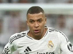 Real Madrid’s Kylian Mbappé in hospital with gastroenteritis at club world cup