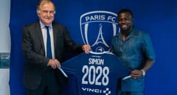 Super Eagles star Moses Simon joins Paris FC
