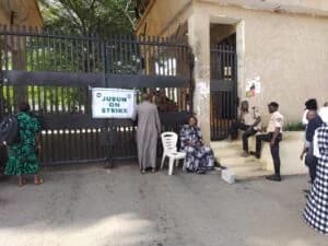 BREAKING: Striking judiciary workers lock out Federal High Court  judges, lawyers, litigants