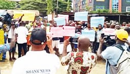 Anambra community protests exploitative estimated billing by EEDC, poor power supply