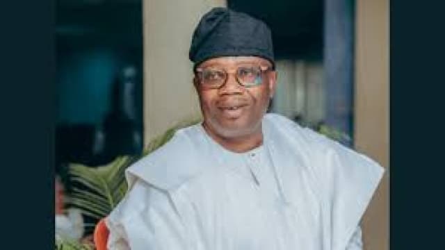 Senator’s aide resigns over N20,000 monthly salary