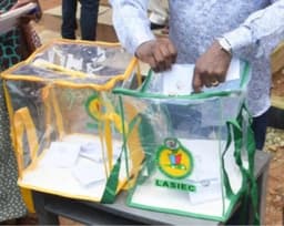 13 parties shun peace accord as Lagosians elect council chairmen, councillors today