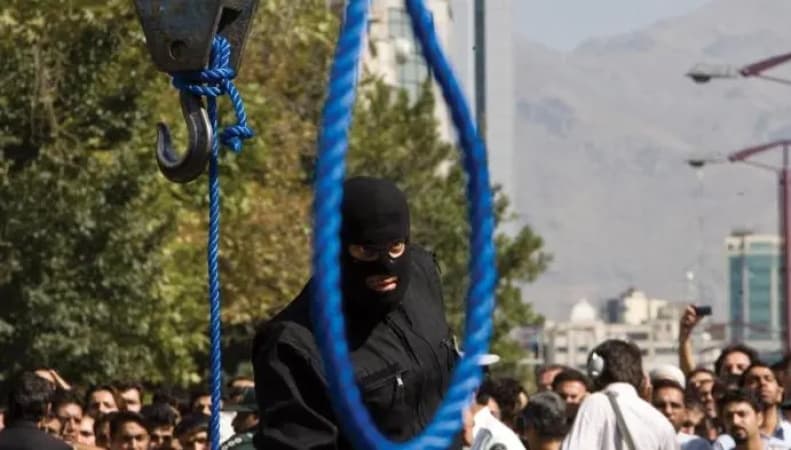 Iran: Man executed publicly over rape, murder