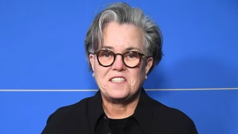 Trump threatens to strip critic Rosie O’Donnell of US citizenship 
