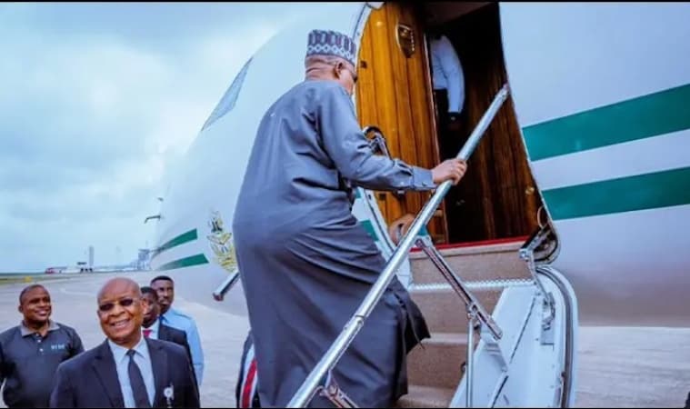 Shettima departs London with Buhari’s body