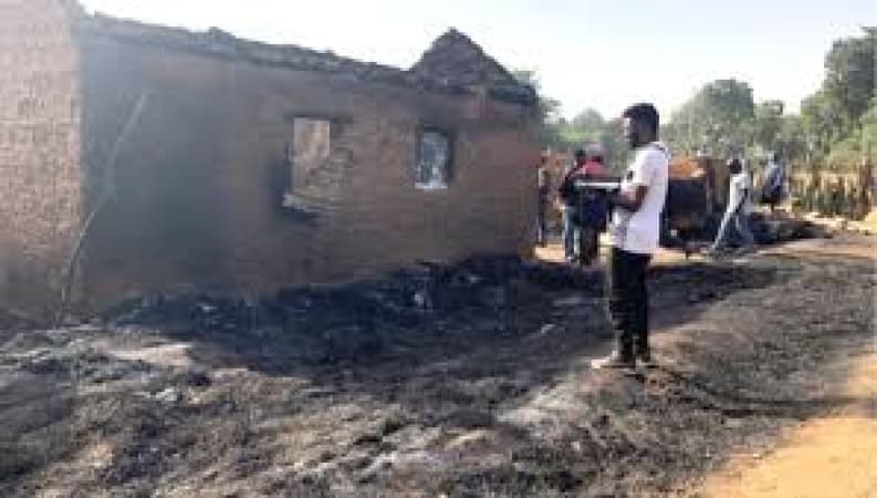 Farmers shot dead, houses burnt in fresh Plateau attack