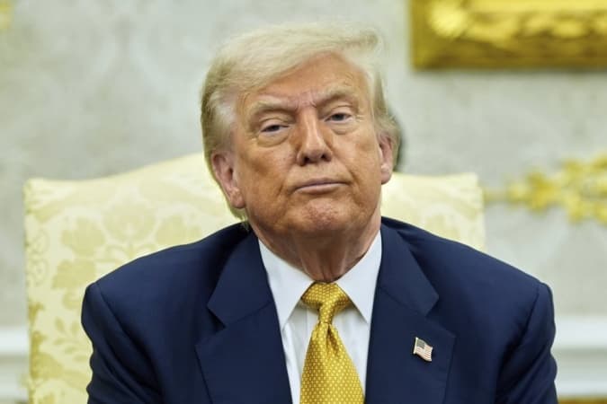 Trump says it is highly unlikely he will fire US Fed chair