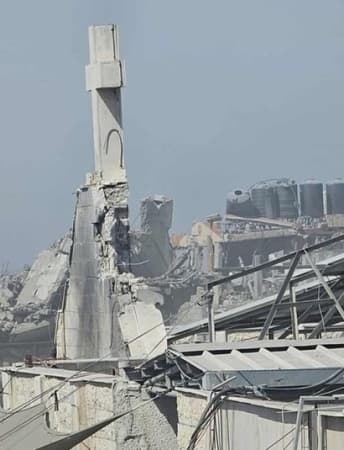 Israeli strike on Gaza?s only Catholic Church kills two