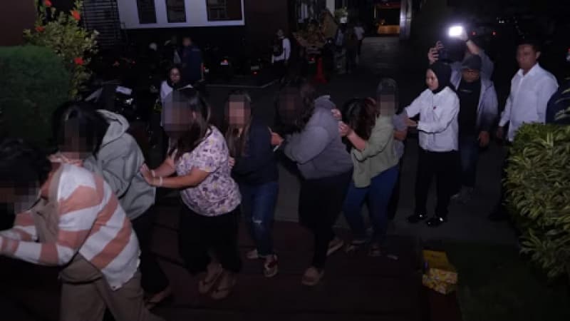 Police bust international baby trafficking syndicate supplying buyers in Singapore