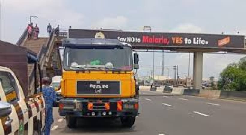 10 trucks impounded for violating Third Mainland Bridge restrictions