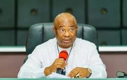 Uzodimma inaugurates Imo boundary committee, urges members to restore peace in communities