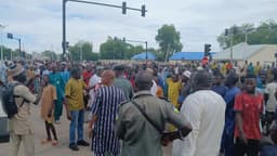 Villagers block Zamfara govt house, demand end to banditry