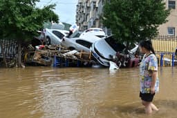 More than 30 killed in nursing home hit by Beijing floods
