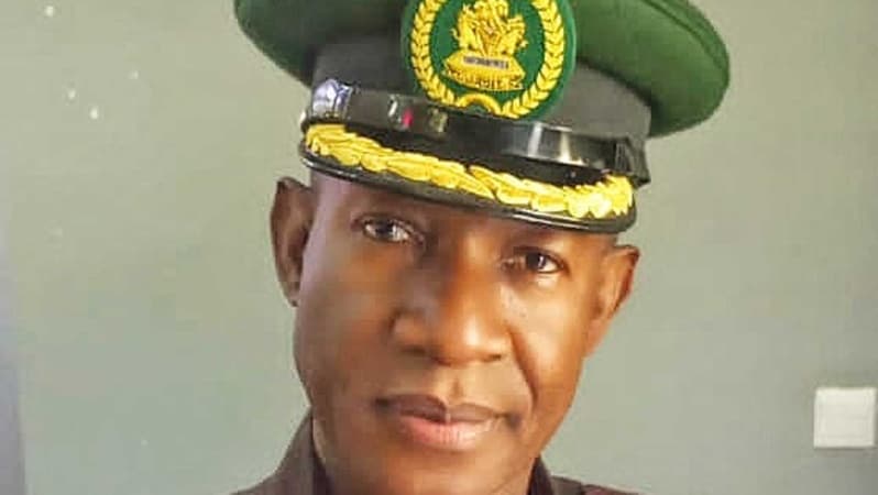 Prisons officer dismissed for taking snapshots of inmate
