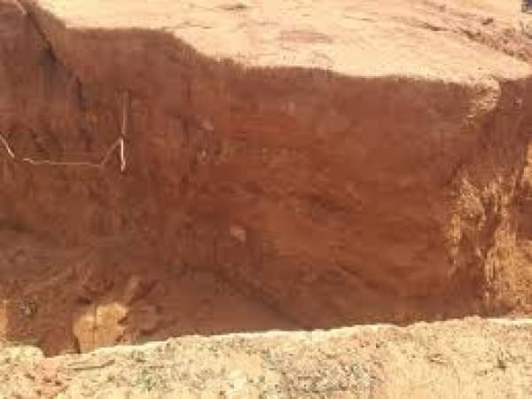 Flood washes away bridge in Plateau