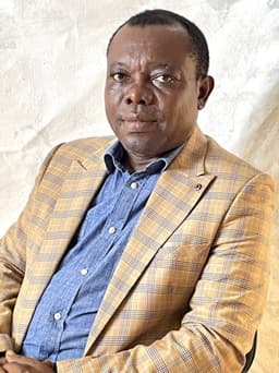 Nigerian educationist unveils Phonetic Gymnasium, kick-starts new era in African speech education