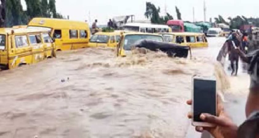Nationwide alert: FG warns of five-day flooding in 19 states