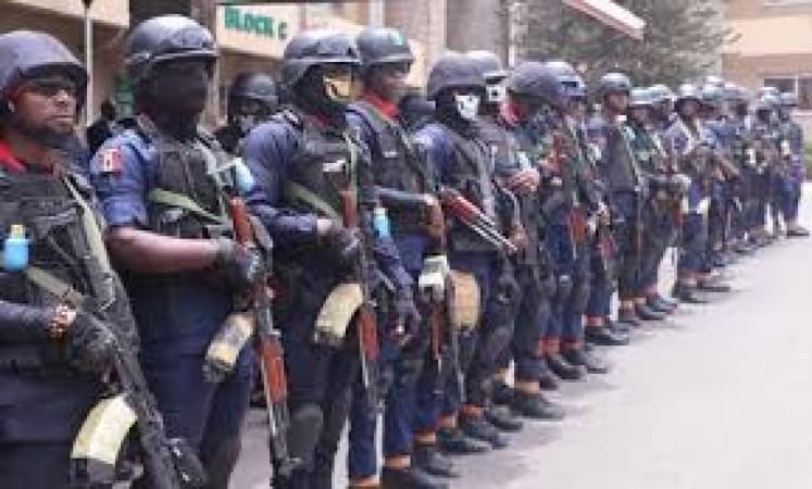 Mining Marshals shut down illegal quarry in Kuje