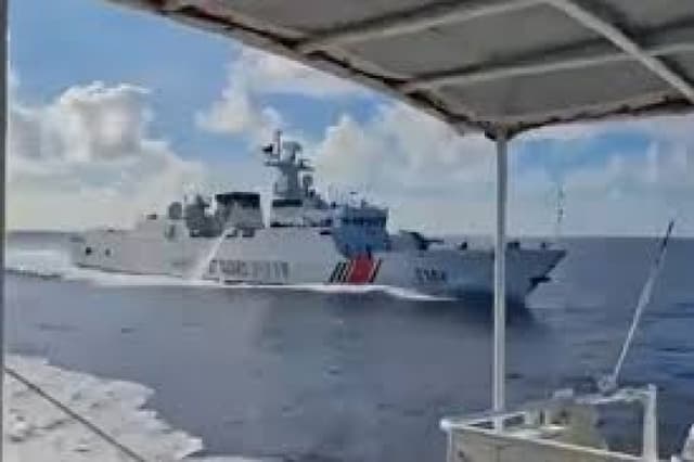 China rams own warship while chasing Philippine vessel