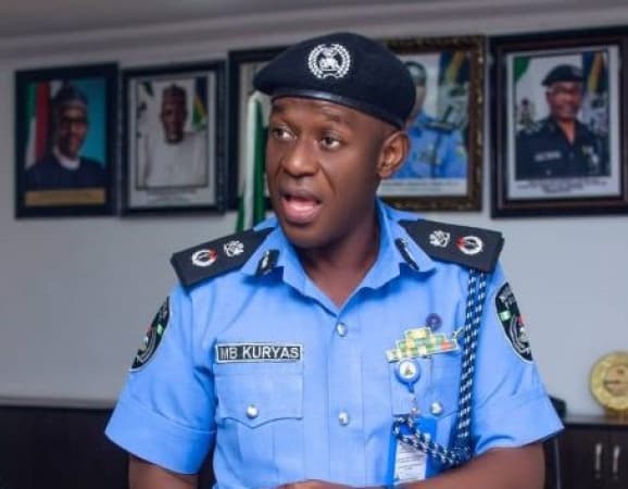 Police detain five for armed robbery, terrorism in Minna