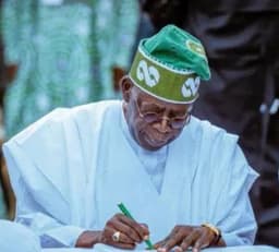 Tinubu approves recruitment of more senior health officers