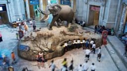 White House orders review of Smithsonian museums and exhibits to ensure alignment with Trump directive