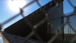 Mexico extradites 26 inmates to US over security concerns