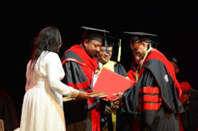 Ethiopia bans ?doctor? title use by honorary degree holders