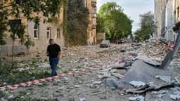Russia launches biggest wave of strikes on Ukraine for weeks