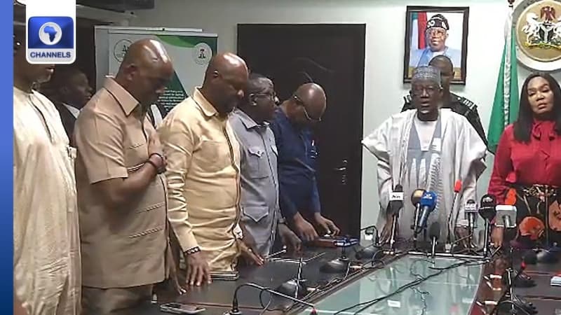 FG, NUPENG, Dangote in crucial meeting to halt strike