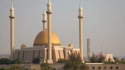 Gunmen storm Oyo mosque, whisk away worshipper
