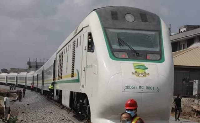 Passengers lament continued suspension of Warri/Itakpe rail operations