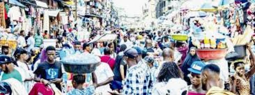 Nigeria’s economy not growing, stakeholders debunk FG’s claim
