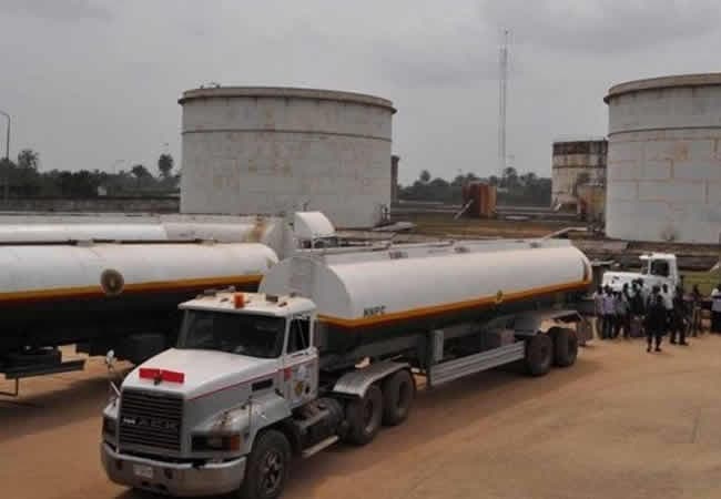 Private depots deserted as Dangote Refinery begins direct fuel supplies