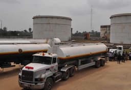 Private depots deserted as Dangote Refinery begins direct fuel supplies