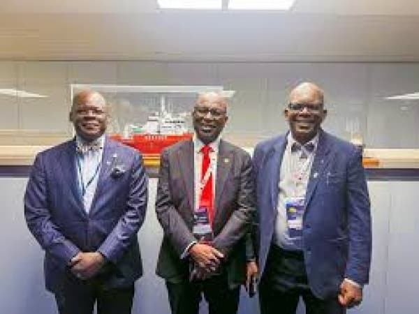 Oyetola woos global investors to Nigeria’s marine and blue economy at London International Shipping Week