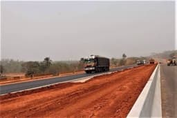 FG threatens to revoke Abuja-Lokoja road contract if not fast-tracked